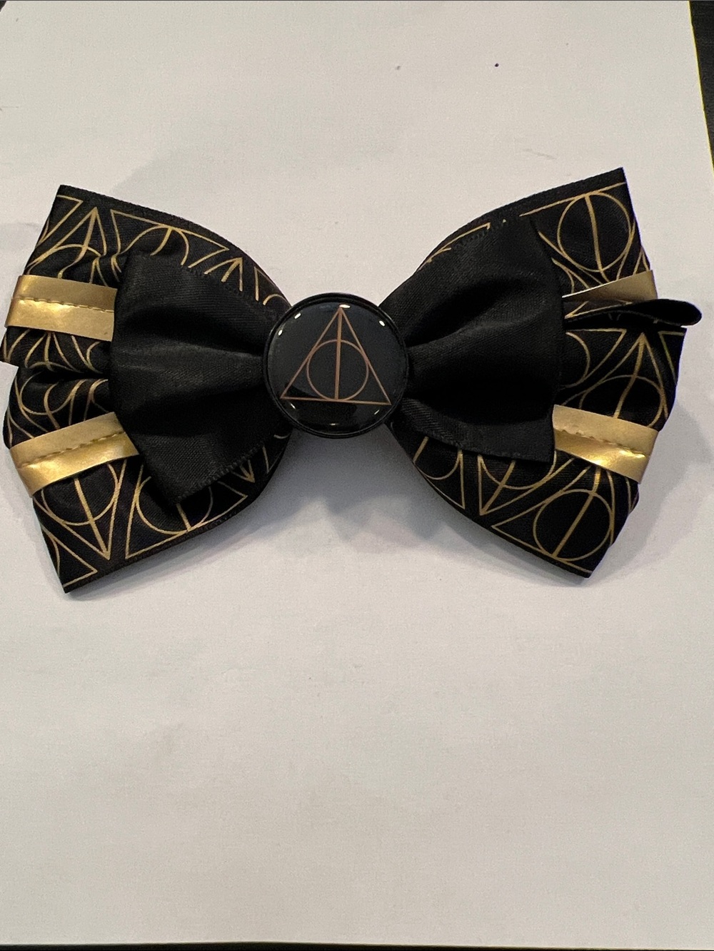 Harry Potter Deathly Hallows Bow with Deathly Hallows button